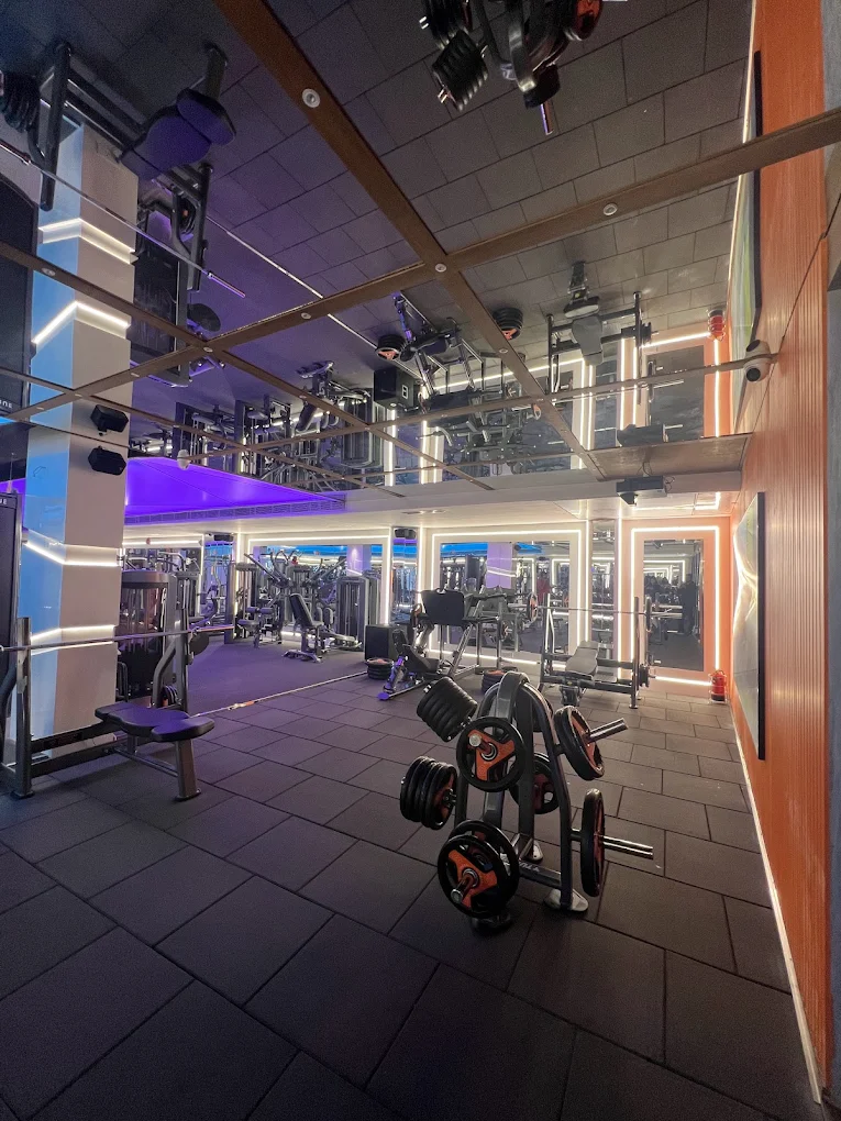 Ginnys Gym, Hisar – Best Fitness Centre for Strength, Cardio & Personal Training